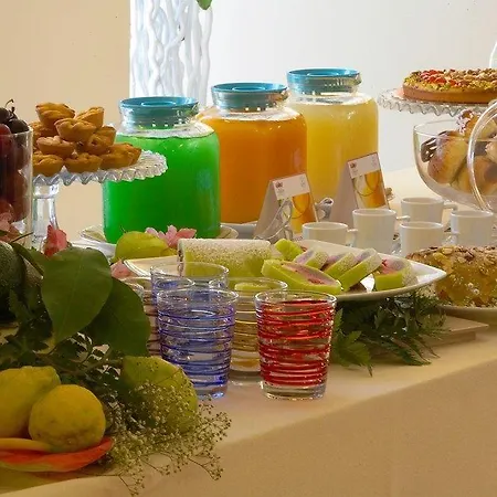 Garibaldi Hotel 4*