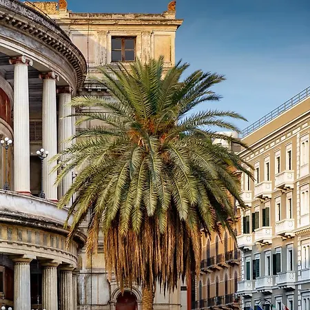 Garibaldi Szálloda 4*